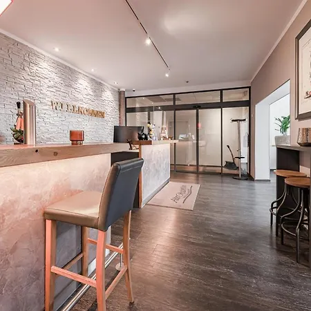 Alte Redaktion Otel 3*