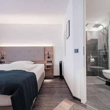 Otel Alte Redaktion
