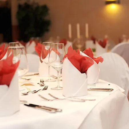 Alte Redaktion Otel